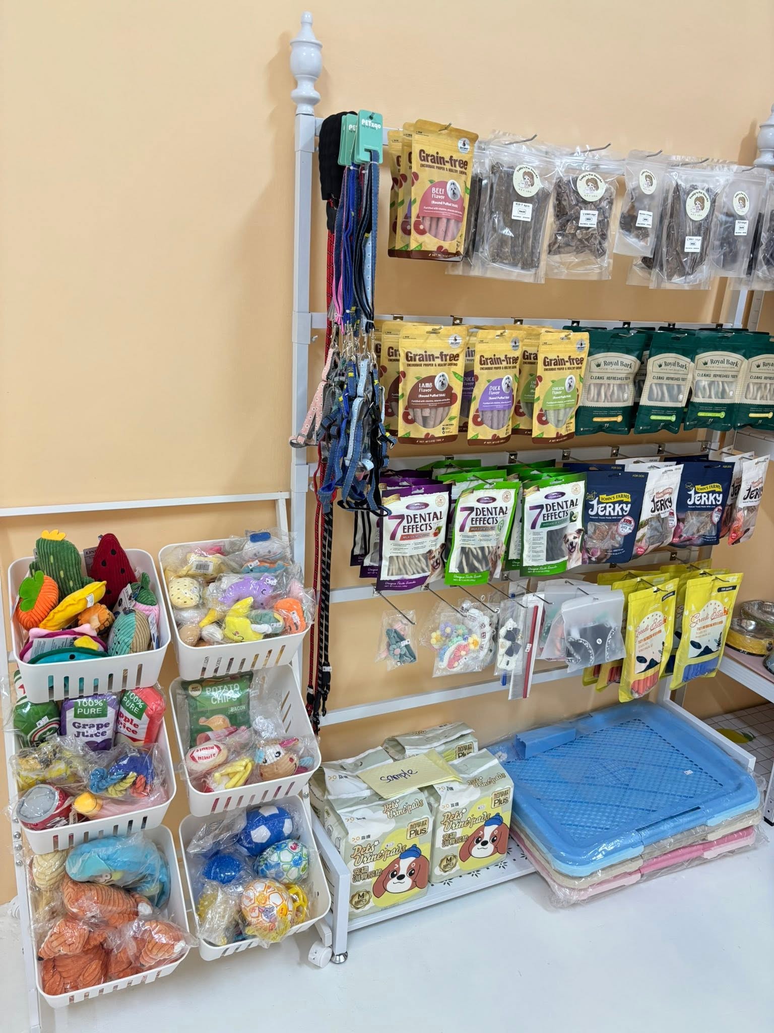Pet toys and accessories at Happiness Pet House Tampin